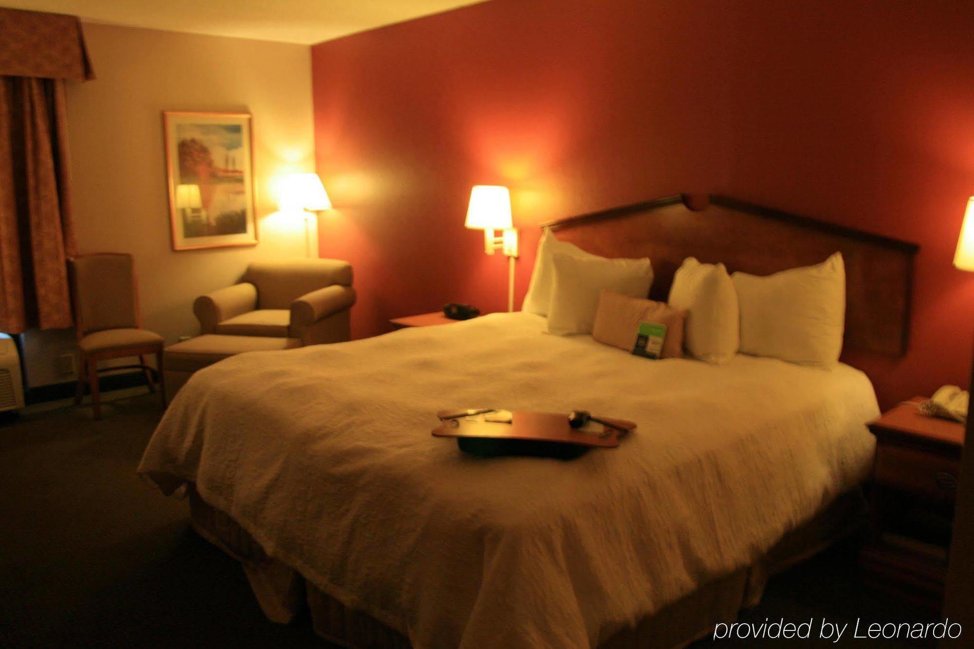 Hampton Inn Birmingham/Fultondale Szoba fotó